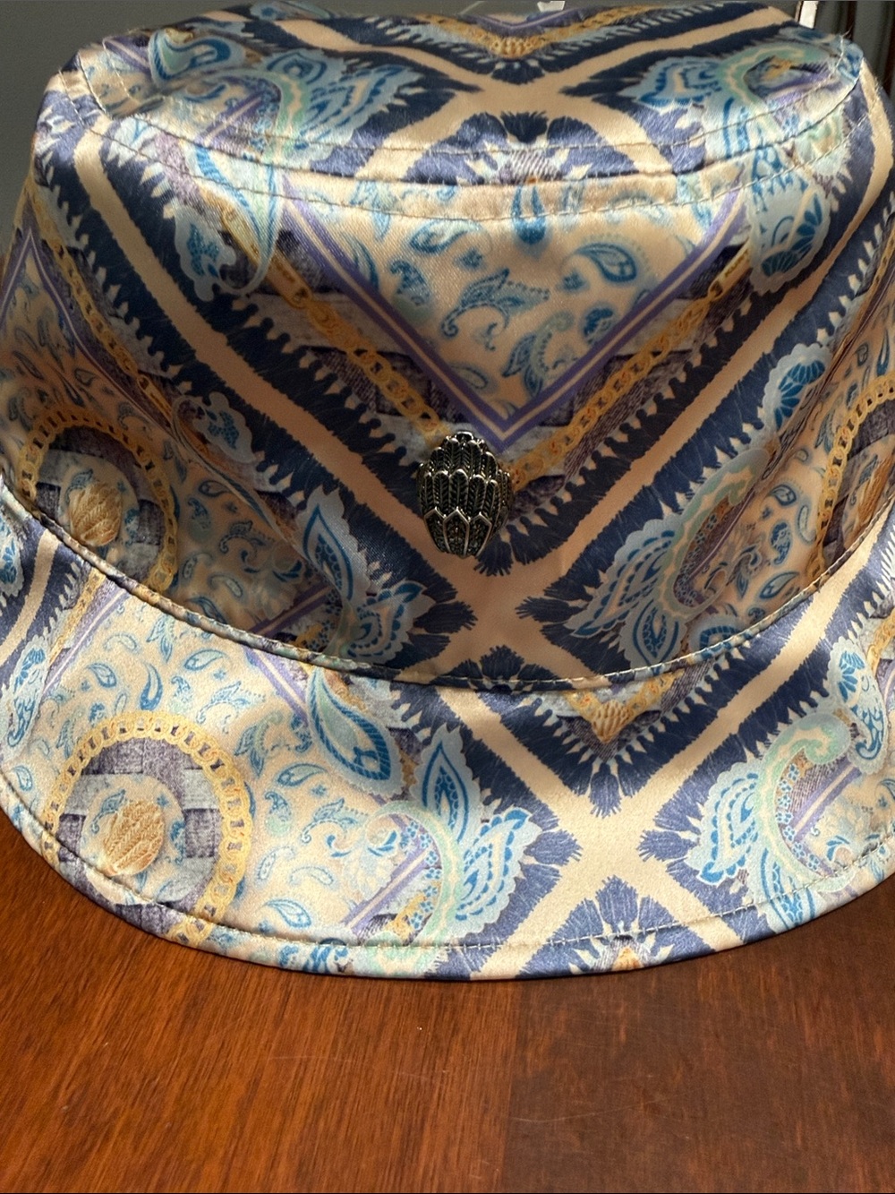 Kurt Geiger Silk-Effect Paisley Bucket Hat in Blue and Cream